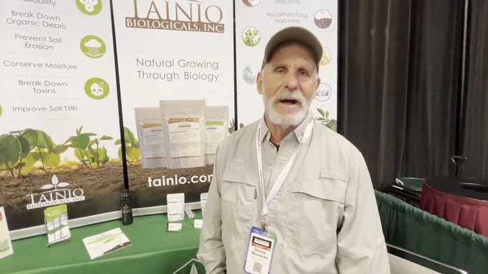 Dennis Warnecke speaking at Crop Consultant Conference 2026